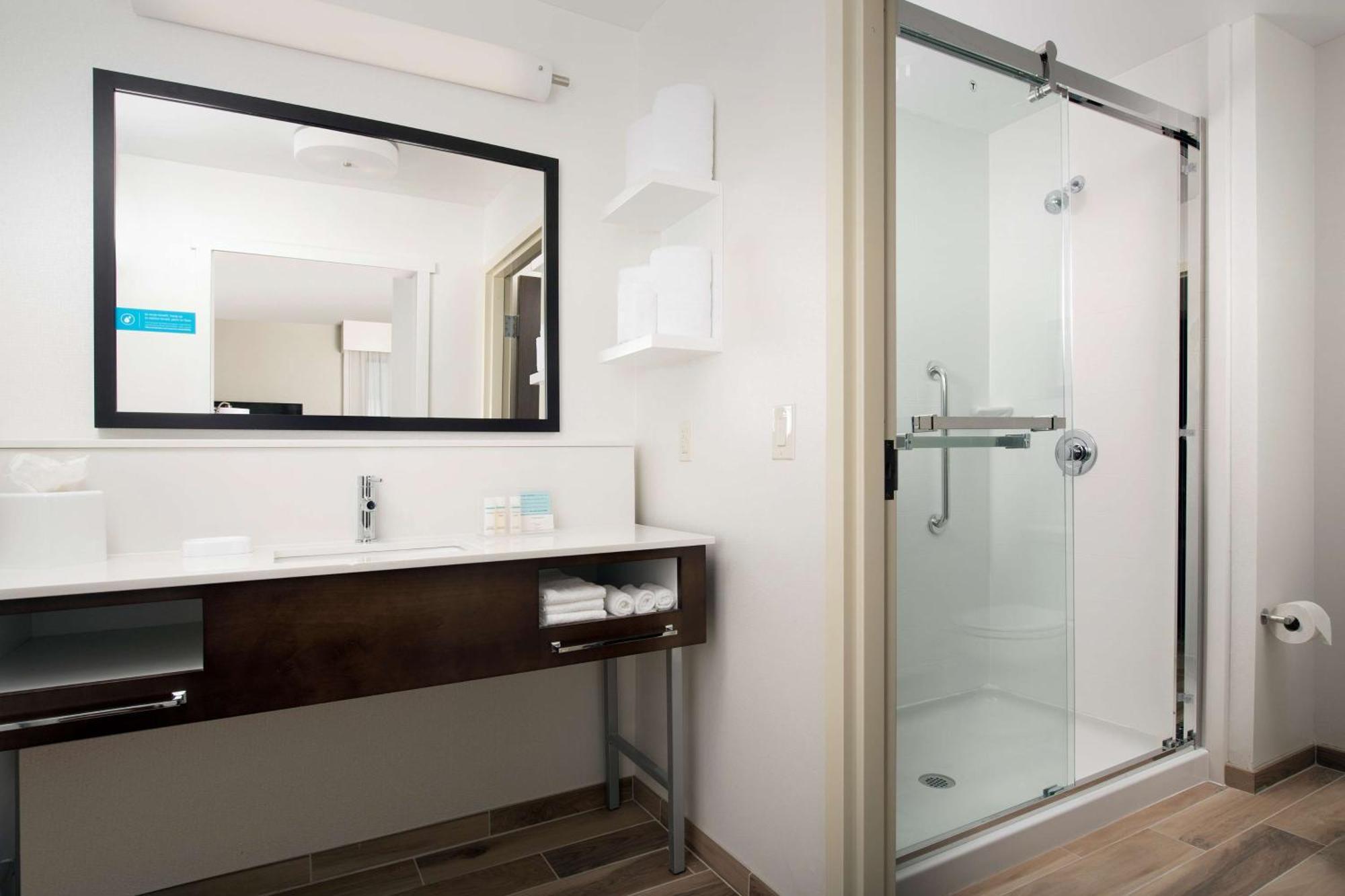 Hampton Inn & Suites San Antonio Lackland Afb Seaworld Buitenkant foto