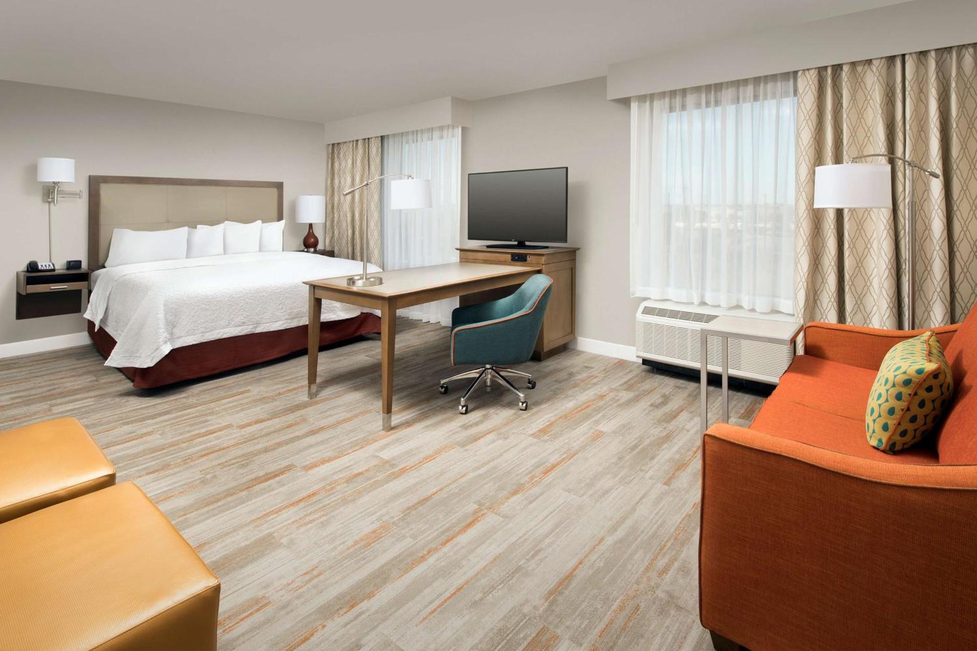Hampton Inn & Suites San Antonio Lackland Afb Seaworld Buitenkant foto